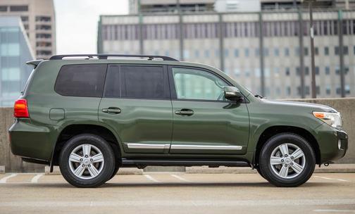 2013 Toyota Land Cruiser Base