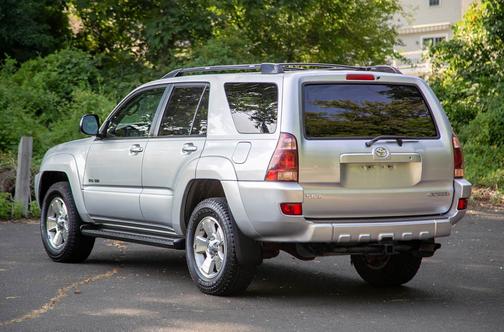 2005 Toyota 4Runner SR5 V8