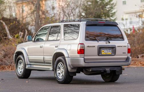 2000 Toyota 4Runner Limited 4WD