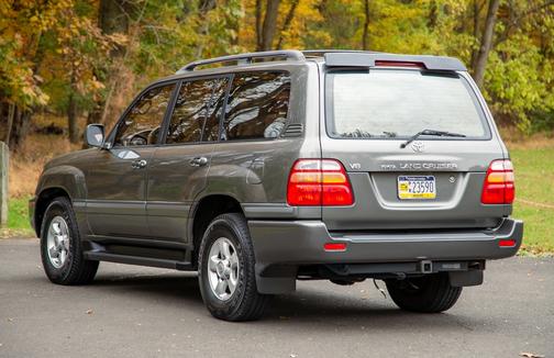 1999 Toyota Land Cruiser Base