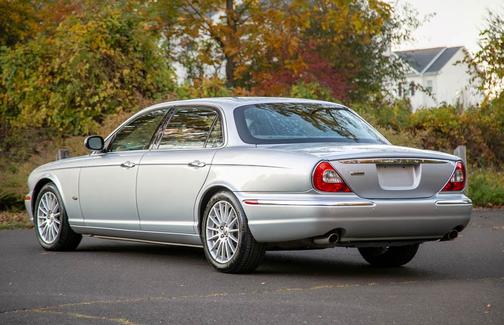 2006 Jaguar XJ8 L