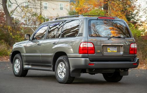 1999 Lexus LX 470 Base
