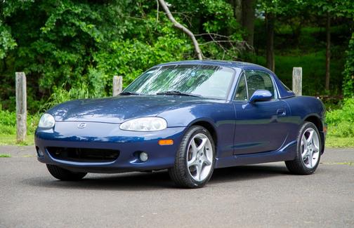2003 Mazda MX-5 Miata Base