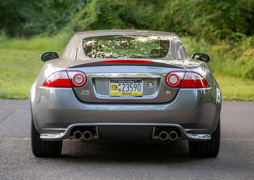 2009 Jaguar XKR Base