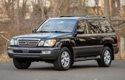 2003 Lexus LX 470 Base