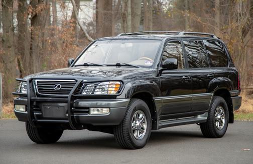 2002 Lexus LX 470 Base