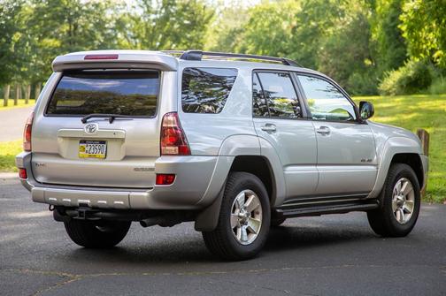 2005 Toyota 4Runner SR5 V8