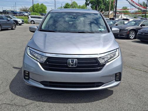 Silver 2022 Honda Odyssey Touring
