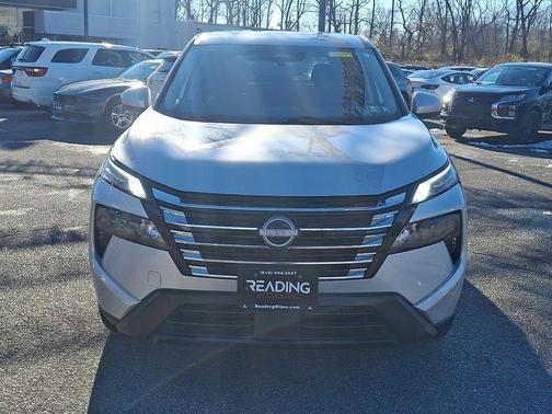Brilliant Silver Metallic 2024 Nissan Rogue SV