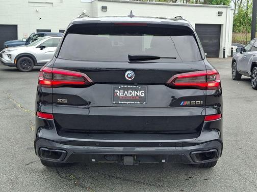 Black Sapphire Metallic 2023 BMW X5 M50i
