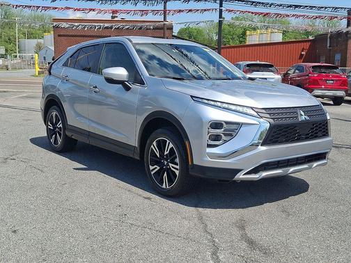 Silver 2025 Mitsubishi Eclipse Cross SE