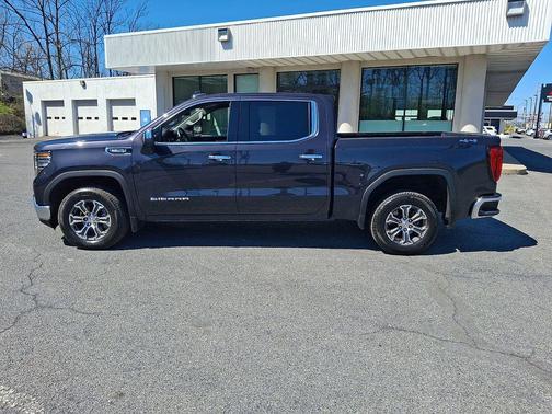 Titanium Rush Metallic 2025 GMC Sierra 1500 SLT