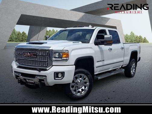 Summit White 2019 GMC Sierra 2500 Denali