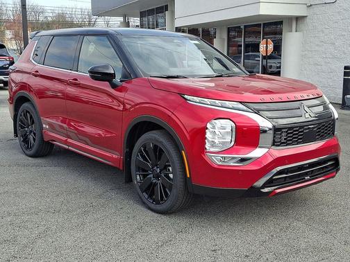 Red Diamond With Black Roof 2026 Mitsubishi Outlander RALLIART 1.5T S-AWC