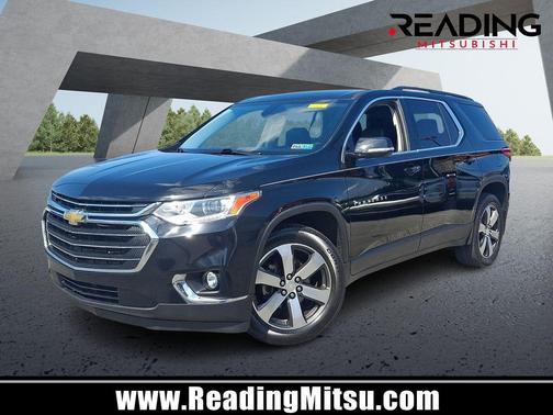 Mosaic Black Metallic 2019 Chevrolet Traverse LT Leather