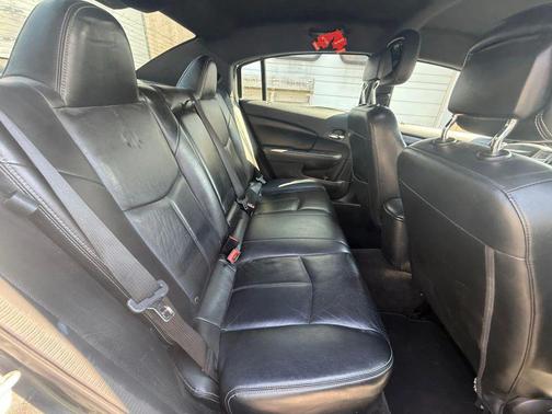 2013 Chrysler 200 Limited