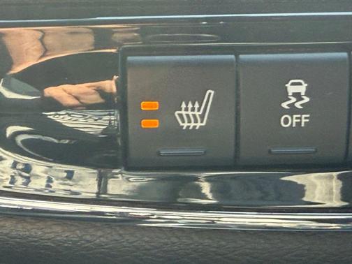 2013 Chrysler 200 Limited