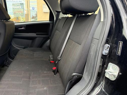 2012 Suzuki SX4 Tech Valu Pkg (NAV)