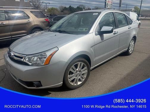 Silver 2010 Ford Focus SEL