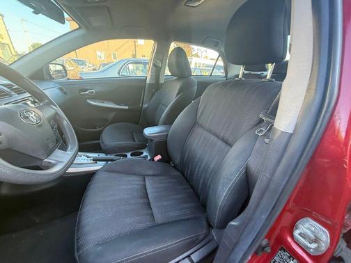 2013 Toyota Corolla S