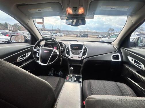 2017 GMC Terrain SLE-2