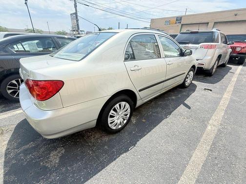 Gray 2004 Toyota Corolla CE