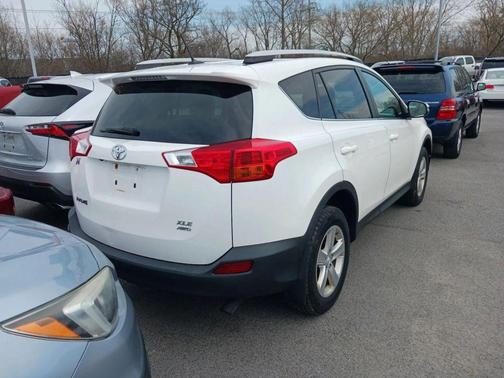 2014 Toyota RAV4 XLE