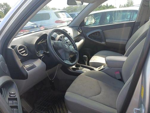 2009 Toyota RAV4 Sport