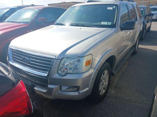 2008 Ford Explorer XLT