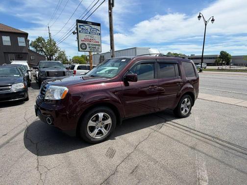 Burgundy 2014 Honda Pilot EX-L