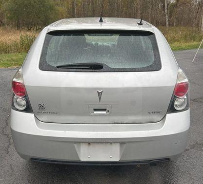 2010 Pontiac Vibe Base
