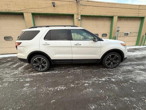2014 Ford Explorer Sport