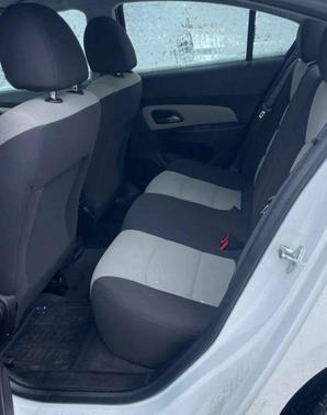 2015 Chevrolet Cruze LS