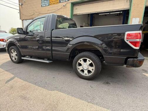 2010 Ford F-150 STX