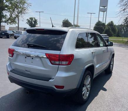 2011 Jeep Grand Cherokee Laredo