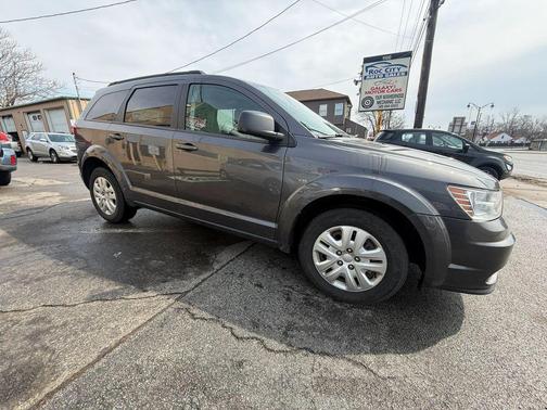 2018 Dodge Journey SE