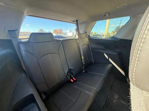 2015 GMC Acadia SLT-1