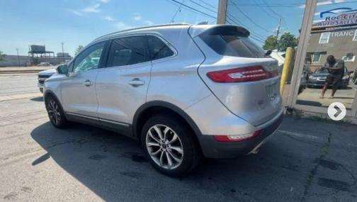 2016 Lincoln MKC Select