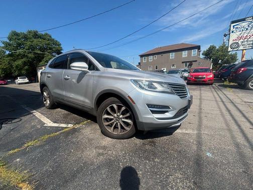 2016 Lincoln MKC Select
