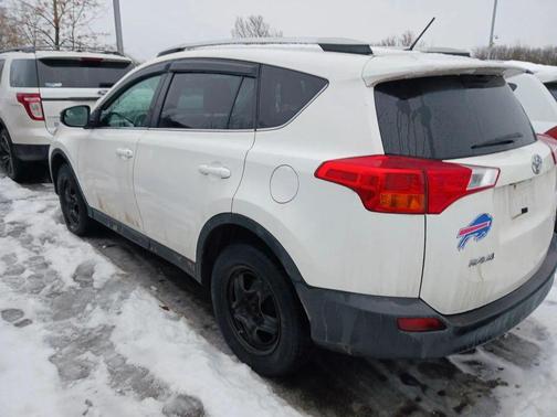 2013 Toyota RAV4 LE