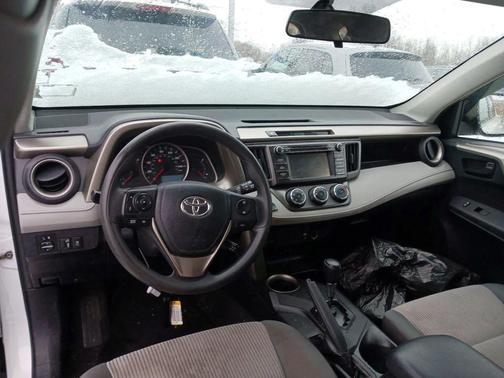 2013 Toyota RAV4 LE