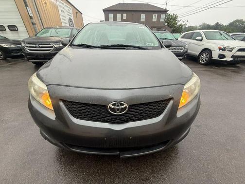 Gray 2010 Toyota Corolla LE