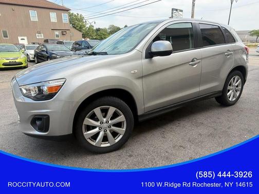 Silver 2015 Mitsubishi Outlander Sport ES