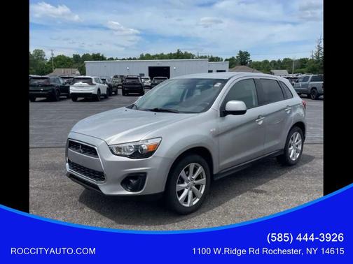 Silver 2015 Mitsubishi Outlander Sport ES