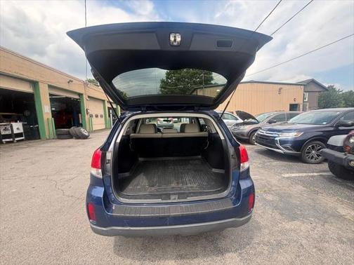 2011 Subaru Outback 2.5 i Premium