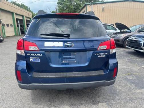 2011 Subaru Outback 2.5 i Premium
