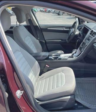 Burgundy 2013 Ford Fusion SE