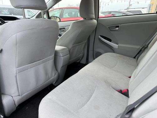 2012 Toyota Prius Two