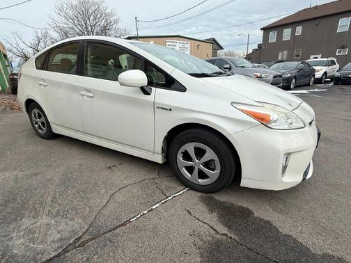2012 Toyota Prius Two