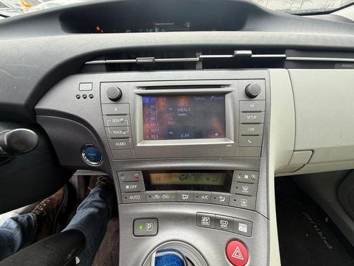 2012 Toyota Prius Two